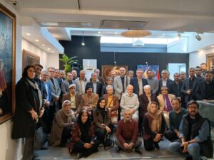 زنده ماندن در دورانی که رستوران‌های نوپا از کتاب‌فروشی‌های قدیمی پیشی گرفته‌اند: گزارشی از دوازدهمین آئین کتاب‌گردی