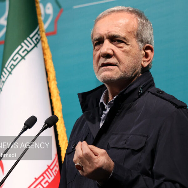 کتاب و کتابخوانی؛ کلید حل معضلات اجتماعی