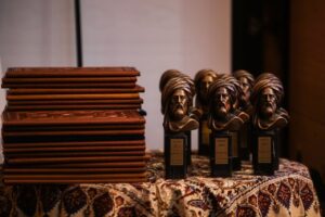 برگزیدگان پنجمین دوره جایزه کتاب سال جوانان؛ ستاره‌های ادبیات درخشان شدند!